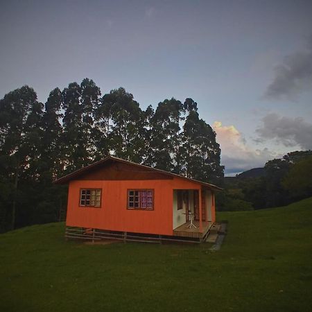 Cabana De Campo Cafe Da Manha Sitio Da Serrinha 봉헤찌로 외부 사진
